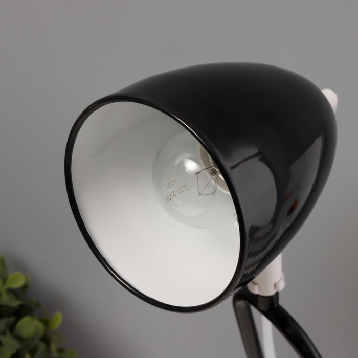 Настольная лампа "Стенди" Е27 40Вт черно-белый 15х16,5х38 см - фото 1906668018