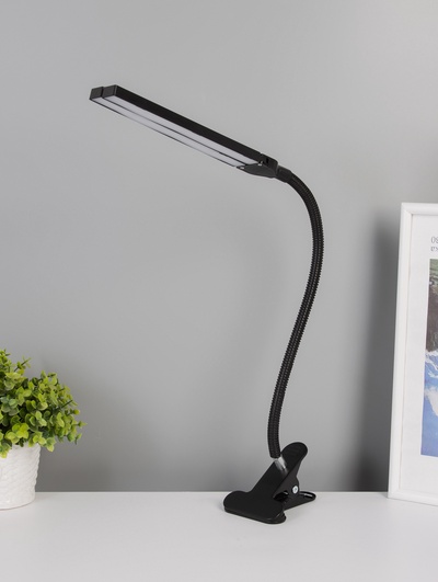 Настольная лампа "Семи" LED 5Вт 6000К черный 7,5х10,5х65 см