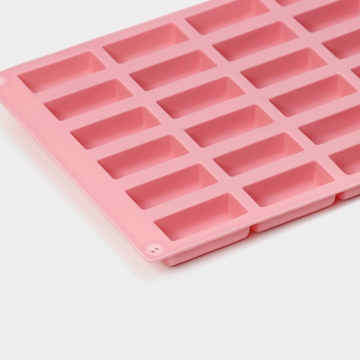 Форма силиконовая для шоколада Доляна «Батончик», 28×17,5×2 см, 30 ячеек (4,3×1,7см), цвет розовый
