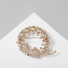 Брошь «Бабочки» в жемчужном венке, цвет белый в золоте - Фото 3