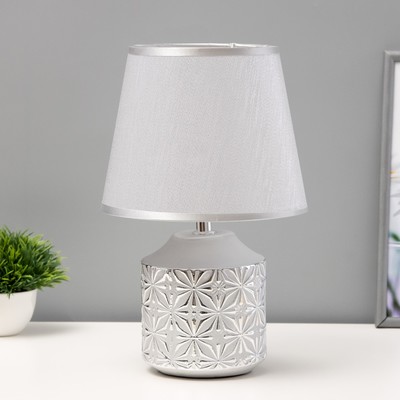 Настольная лампа RISALUX «Анрия», Е14, 40 Вт, серебро, 20×20×32 см