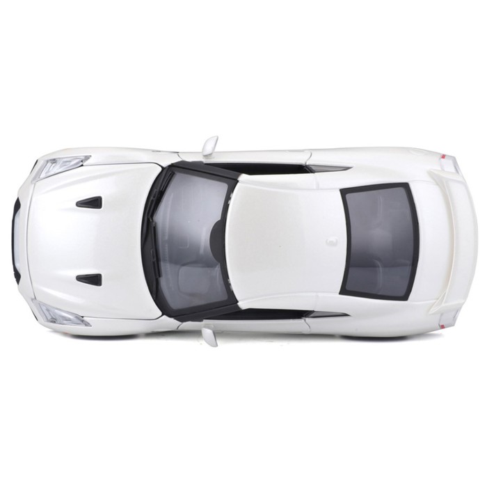 Машинка Bburago Nissan Gt-R 2017, Die-Cast, 1:24, открывающиеся двери, цвет белый - фото 1911059617