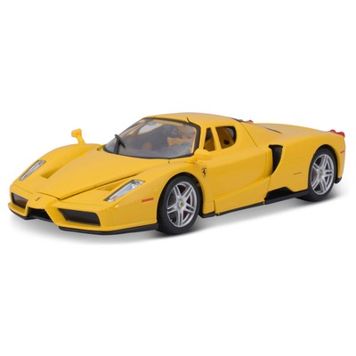 Машинка гоночная Bburago Ferrari Enzo, Die-Cast, 1:24, цвет жёлтый, открывающиеся двери