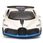 Машинка Maisto Die-Cast Bugatti Divo, открывающиеся двери, 1:24, цвет белый с дизайном - Фото 13