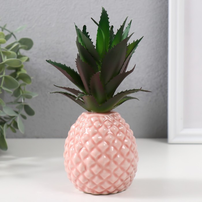 Сувенир керамика "Розовый ананас" 7х7х17,5 см