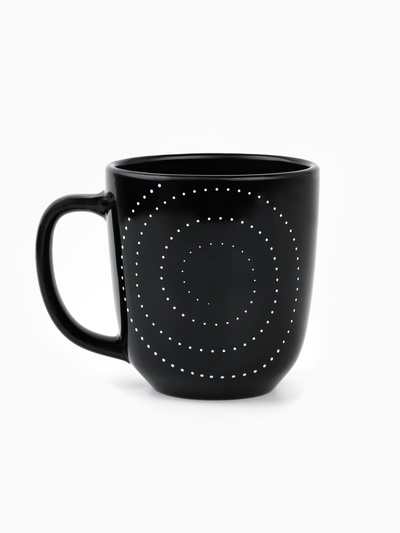 Кружка керамическая «Орнамент», 450 мл, цвет чёрный