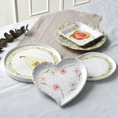 Тарелка керамическая «Летний день», 19×18 см, белая