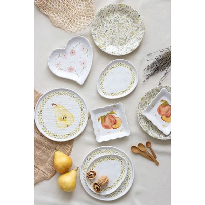 Тарелка керамическая «Летний день», 19×18 см, белая