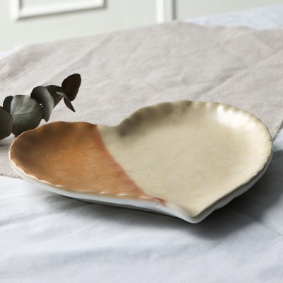 Тарелка керамическая «Самоцвет», 19 х 18 см, цвет бежевый