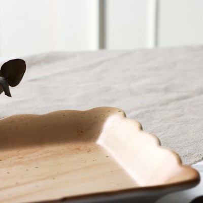 Тарелка глубокая керамическая «Самоцвет», 14 х 14 см, цвет бежевый