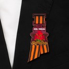 Значок деревянный "День Победы!", с лентой, гвоздики, бордовый - Фото 1