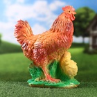 Садовая фигура "Курица с цыплятами" 33х28х14см - Фото 4