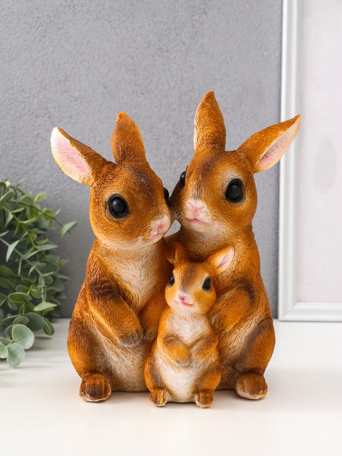 Фигурка полистоун TAKE IT EASY «Семья зайцев», 11×15×23 см - Фото 1