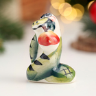 Сувенир "Змея с яблоком", гжель, цвет, 5.5х4 см - Фото 2