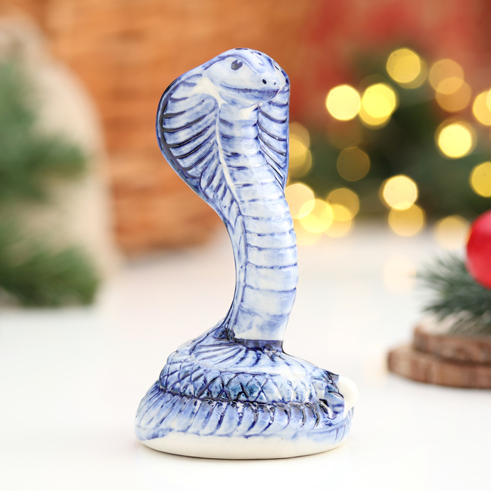 Фигурка фарфор гжель «Кобра Гюрза», 11×6 см - Фото 1