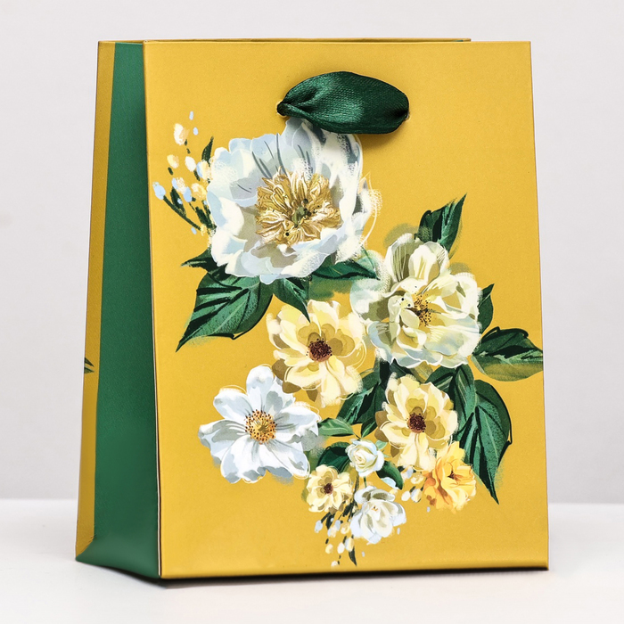 Пакет подарочный "Цветы" жёлтый, 11,5 х 14,5 х 6,5 см