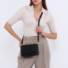 Сумка женская мессенджер на магните, 20×7×12 см, чёрная - Фото 2