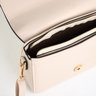 Сумка женская мессенджер на магните, 20×7×12 см, молочная - Фото 4