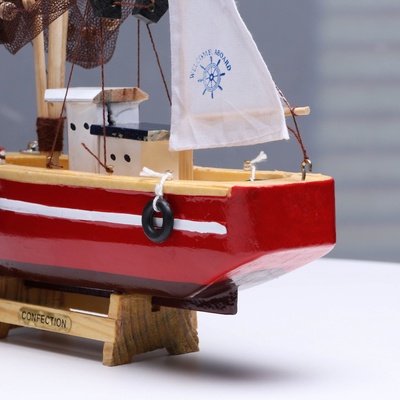 Сувенирная модель корабля «Рыбацкое судно», 20×20см