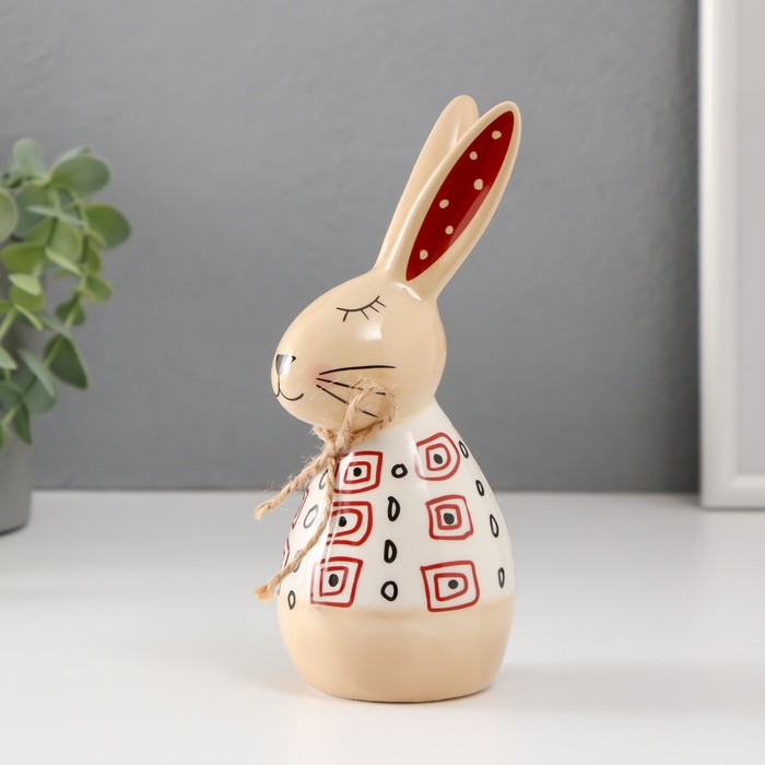 Сувенир керамика "Кролик спящий. Каракули" бело-бежевый с красными рисунками 7х6,5х16,7 см