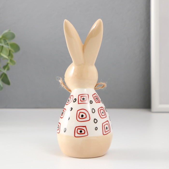 Сувенир керамика "Кролик спящий. Каракули" бело-бежевый с красными рисунками 7х6,5х16,7 см