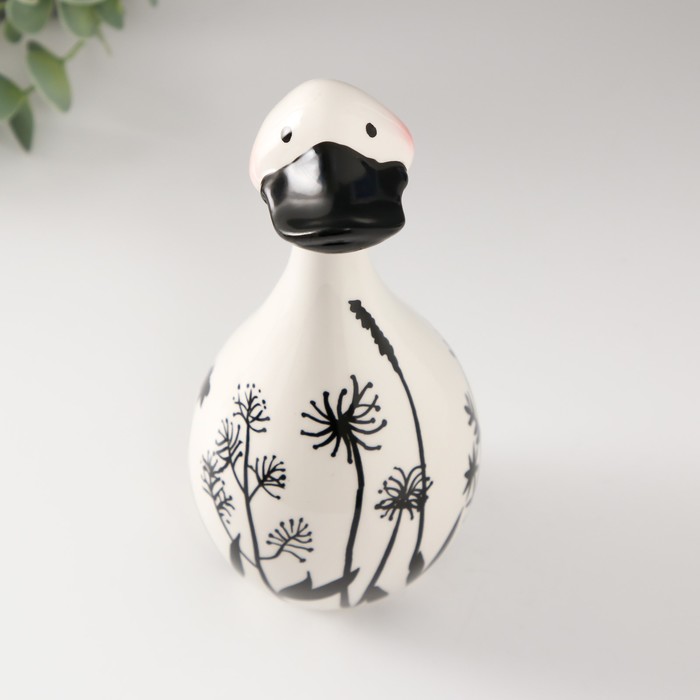 Сувенир керамика "Утка. Разнотравье" бело-чёрный 8,5х8,5х19,5 см