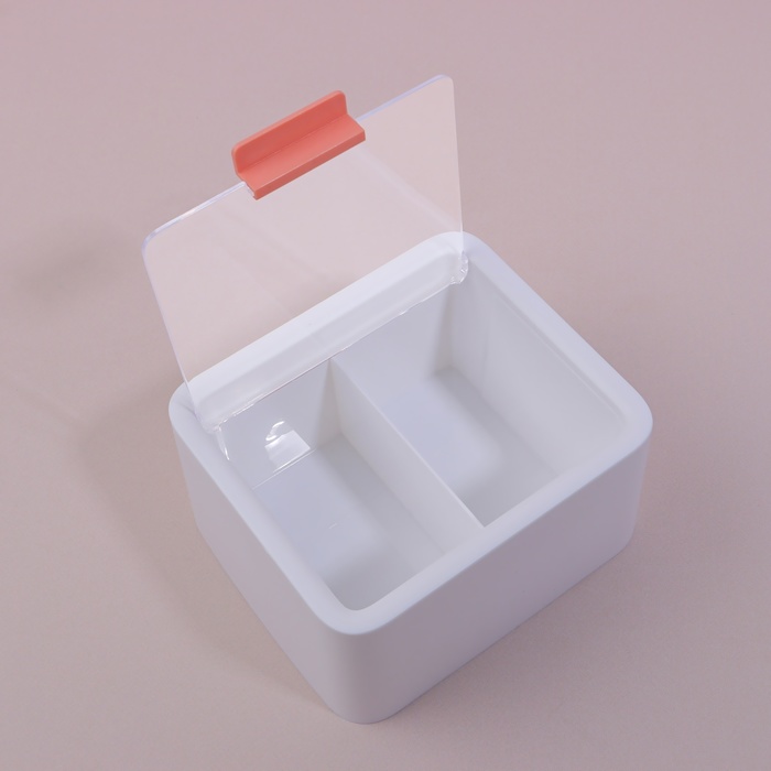 Органайзер для хранения ватных палочек и дисков, с крышкой, 2 секции, 14,5 × 13 см, цвет белый/прозрачный