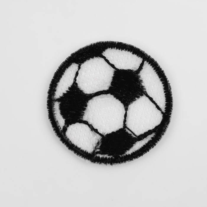 Термоаппликация «Футбольный мяч», 3,5 × 3,5 см, цвет чёрный/белый