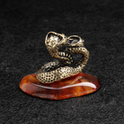 Сувенир "Змея с коктейлем", латунь, янтарь - Фото 2