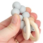 Прорезыватель силиконовый M&B с деревянным кольцом, серый - Фото 5