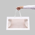 Пакет подарочный с окном, белый, 50×30×25 см - Фото 1