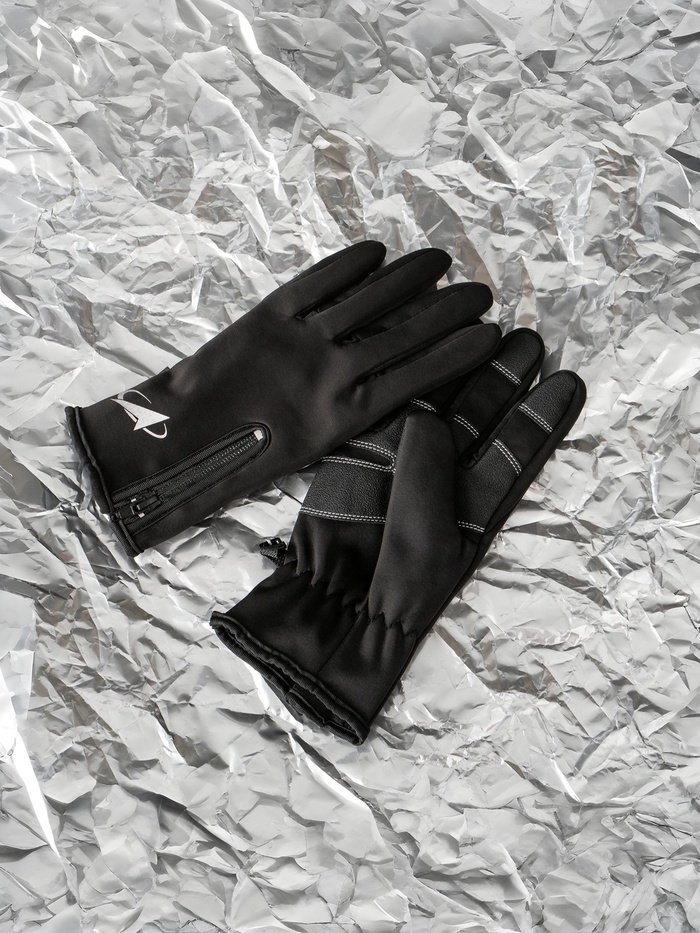 Перчатки РОСКОСМОС х ONLYTOP, р. S-M, чёрные