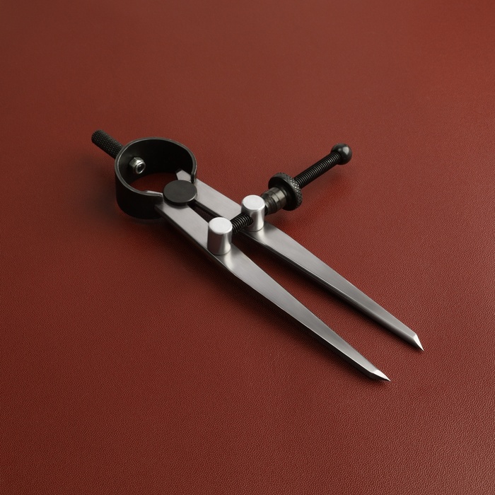 Кронциркуль для кожи, разметочный, 100 мм, 15 × 8 см, цвет серебряный/чёрный - Фото 1