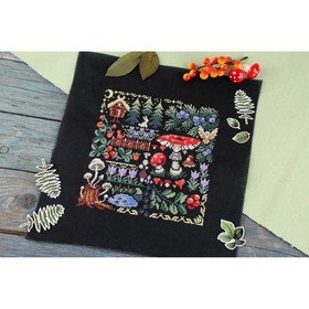 Набор для вышивания «Семплер. Таинственный лес» 19 × 19 см