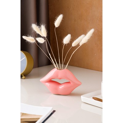 Ваза керамическая "Губы", настольная, персиковая, 9 см