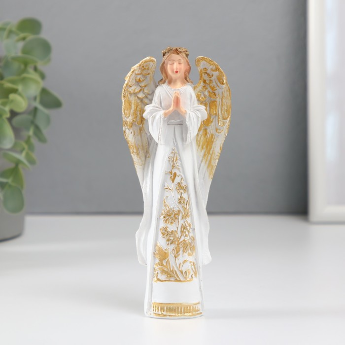 Сувенир полистоун Девушка-ангел с золотым венком белый 2,7х6,5х14,7 см
