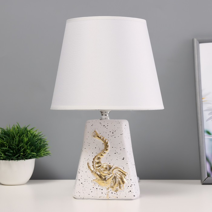 Настольная лампа «Слон» Е14 40 Вт бежевый 20×20×32 см - Фото 1