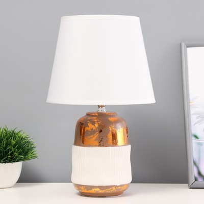 Настольная лампа «Ганна» Е14 40 Вт бежевый медный 20×20×33 см