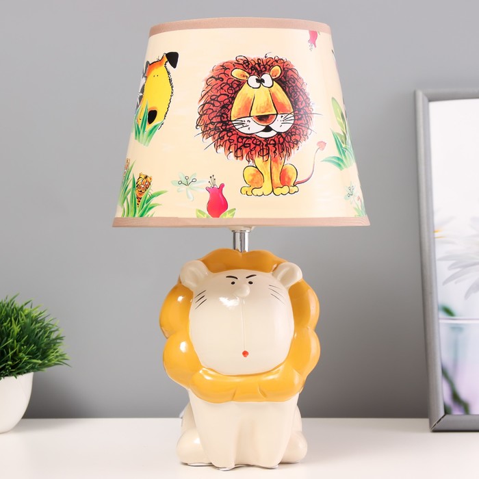 Настольная лампа «Лев» Е14 40 Вт белый 20×20×35 см - Фото 1