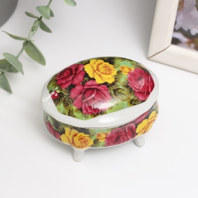 Шкатулка для украшений на ножках «Куст с розами», керамика, 6.1×7.7×4.8 см