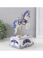 Сувенир музыкальный механический «Фигурка. Карусельная лошадка», керамика, 9.8×13×21.5 см - Фото 3