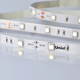 Светодиодная лента на самоклеящейся основе Uniel, IP20, 5 м, 5050, 30 LED/м, 7,2 Вт/м, 12 В, 4000К, свечение белое