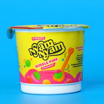 Драже воздушное Nyam Nyam Bubble Puff с клубникой, 18 г