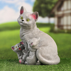 Садовая фигура "Кошка с котятами" серая, 27х22х15см - Фото 2