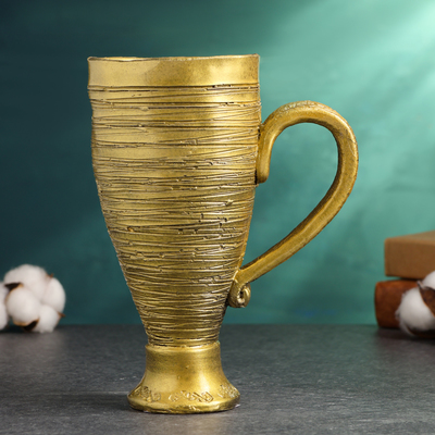 Кубок "Успешному бизнесмену" старое золото, 20 см