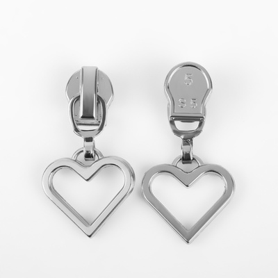 Бегунок галантерейный для молнии «Спираль», №7, декоративный «Сердце», 10 шт., цвет никель