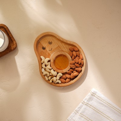Менажница детская из берёзы Sima-Land Home Avocado, 20×16.5×1.8 см