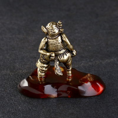 Сувенир "Кот Пират", латунь, янтарь