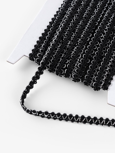 Тесьма декоративная «Шанель», 8 мм, 10±1 м, цвет чёрный, серебряный