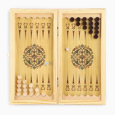 Нарды "Волк" деревянная доска  40 х 40 см, с полем для игры в шашки